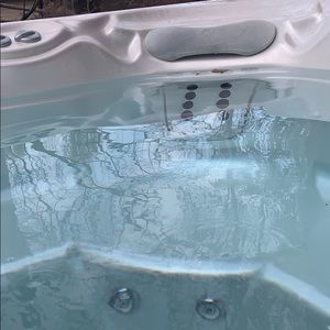 Meet your Posher, Easton